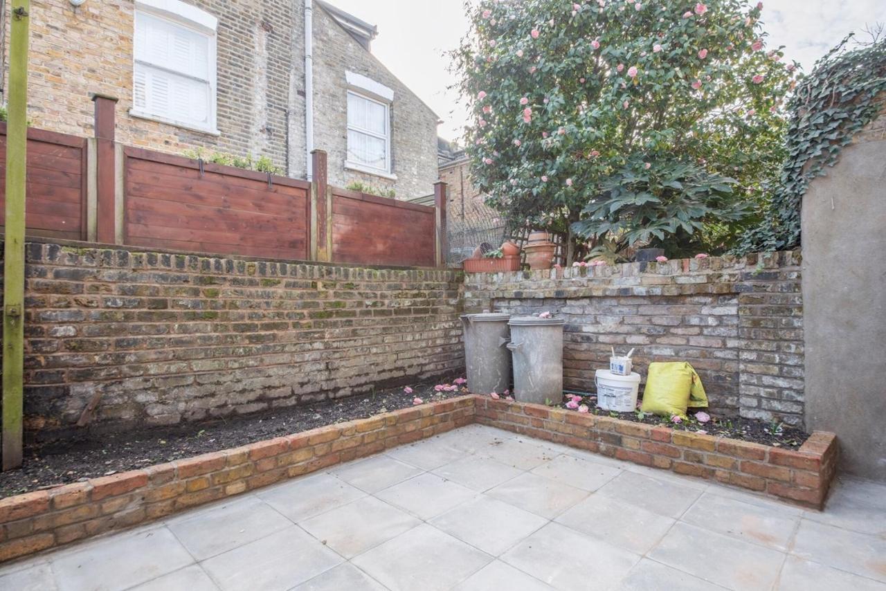 Comfortable Flat In Hammersmith Apartment London Bagian luar foto